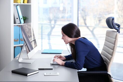 To avoid back pain during sedentary office work, it is necessary to take breaks